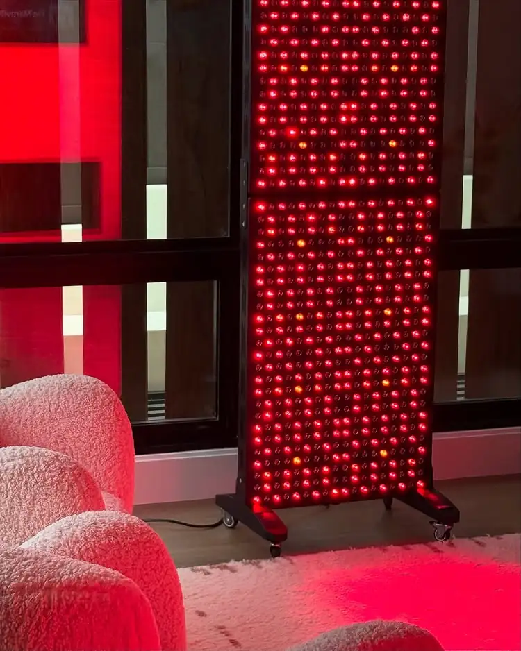 Is Red Light Therapy Bad for Your Eyes? Unraveling the Facts and Benefits for Ocular Health 2 Is Red Light Therapy Bad for Your Eyes 02.jpg